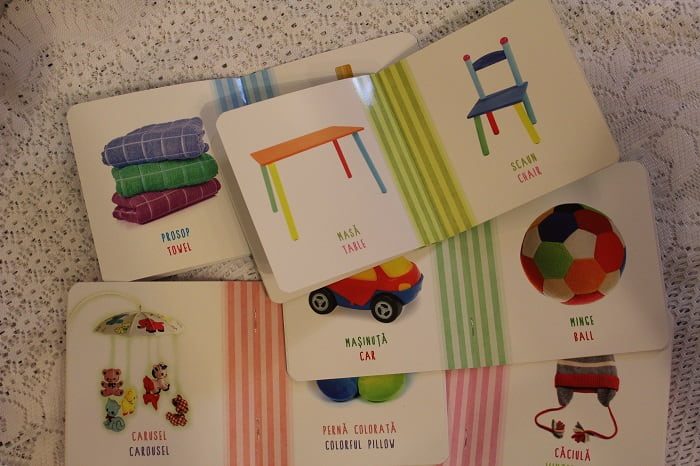Pachet cărți copii și bebeluși Isteț de mic! Primele cuvinte 0-3 ani română-engleză