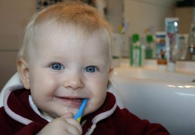 sfaturi sănătatea dinților bebelușului