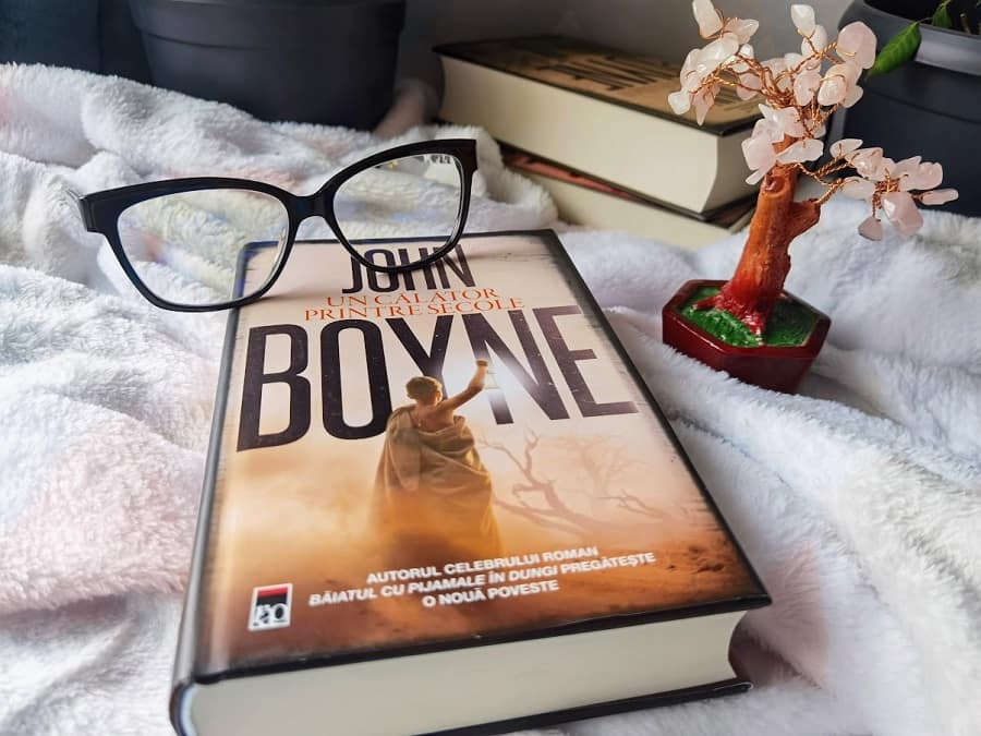 Un călător printre secole, John Boyne
